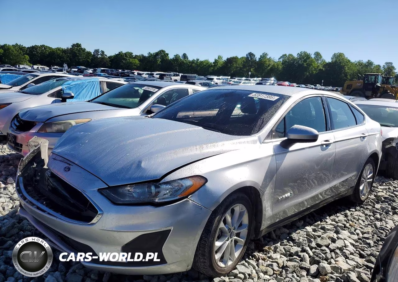 2019 Ford Fusion Se – zdjęcie 1 z 12