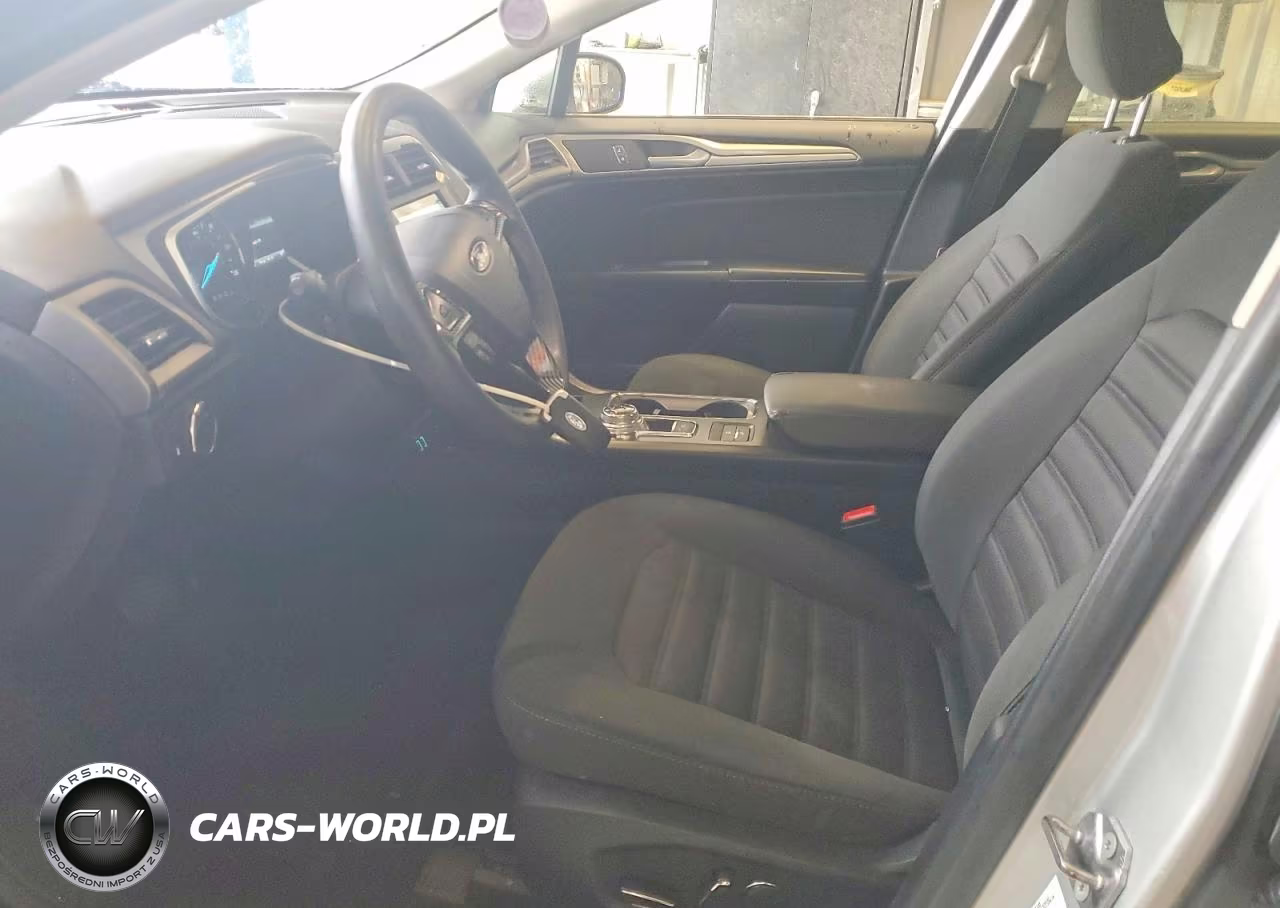 2019 Ford Fusion Se VIN:3FA6P0LU8KR120951 - 7