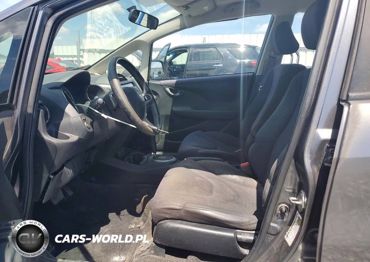 2012 Honda Fit Sport VIN:JHMGE8H59CC024524 - 7