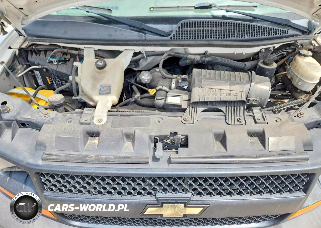 2016 Chevrolet Express G3500 VIN:1GCZGHFGXG1133455 - 11