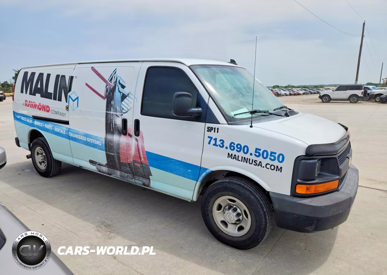 2016 Chevrolet Express G3500 VIN:1GCZGHFGXG1133455 - 4