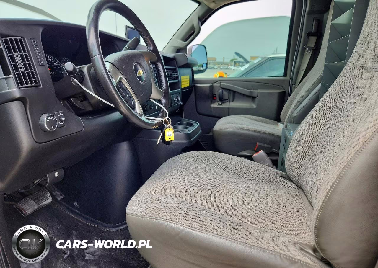 2016 Chevrolet Express G3500 VIN:1GCZGHFGXG1133455 - 7