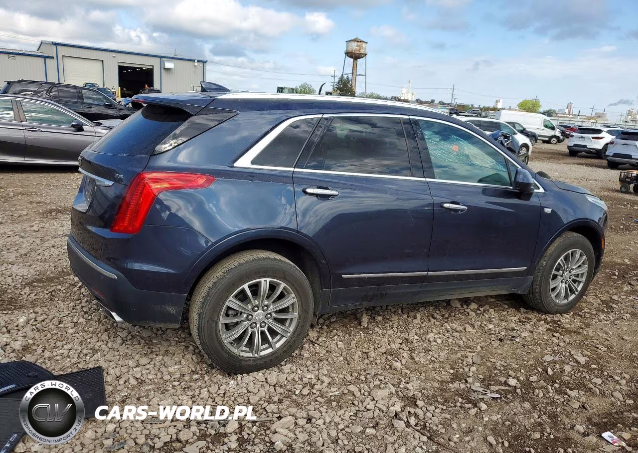 2018 Cadillac Xt5 Luxury VIN:1GYKNDRS9JZ164604 - 3