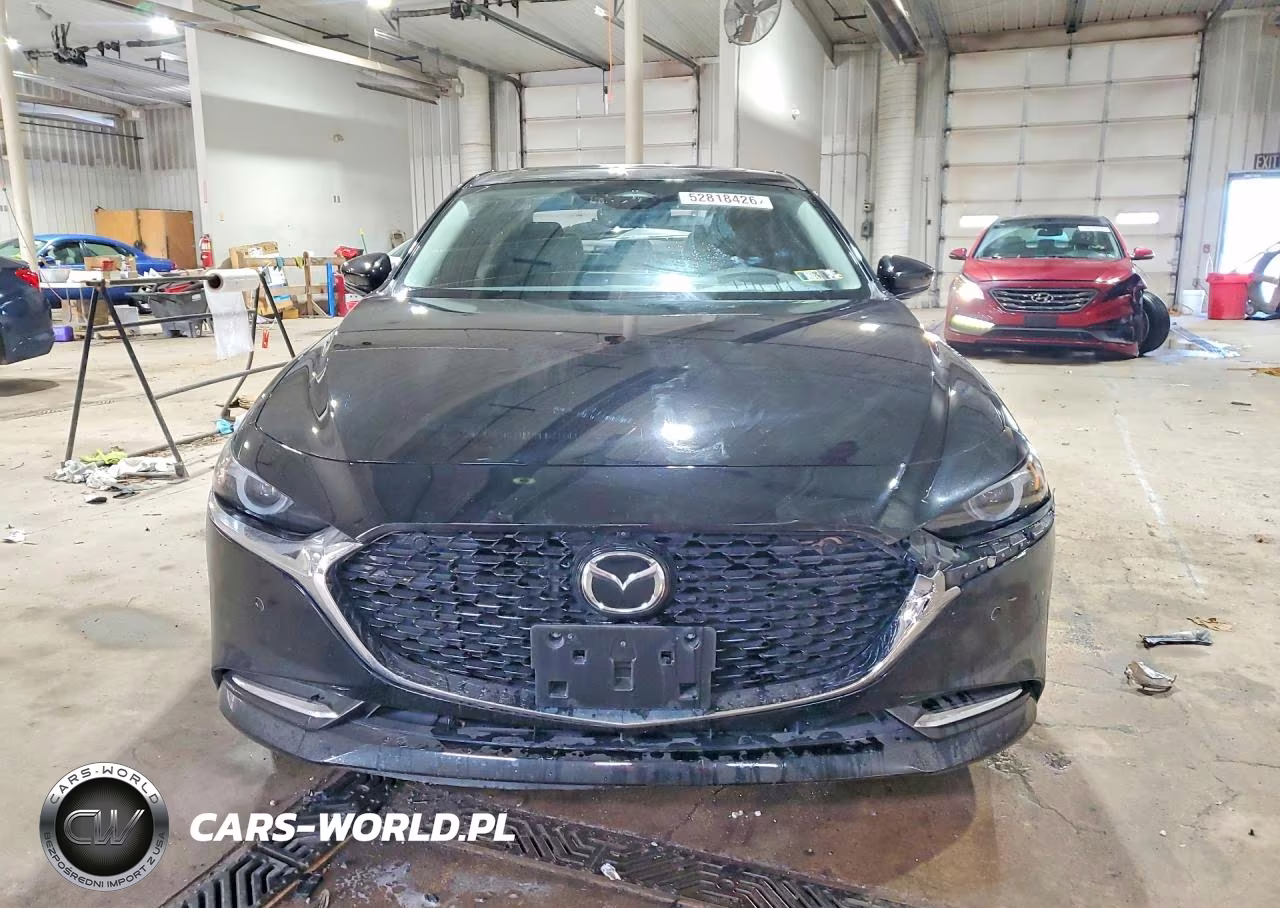 2024 Mazda 3 Premium Plus VIN:3MZBPBEY1RM427483 - 5