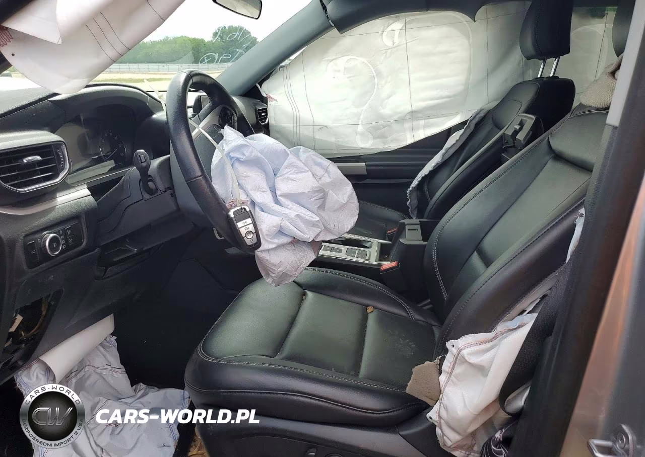 2023 Ford Explorer VIN:1FMSK7DH6PGB72767 - 7