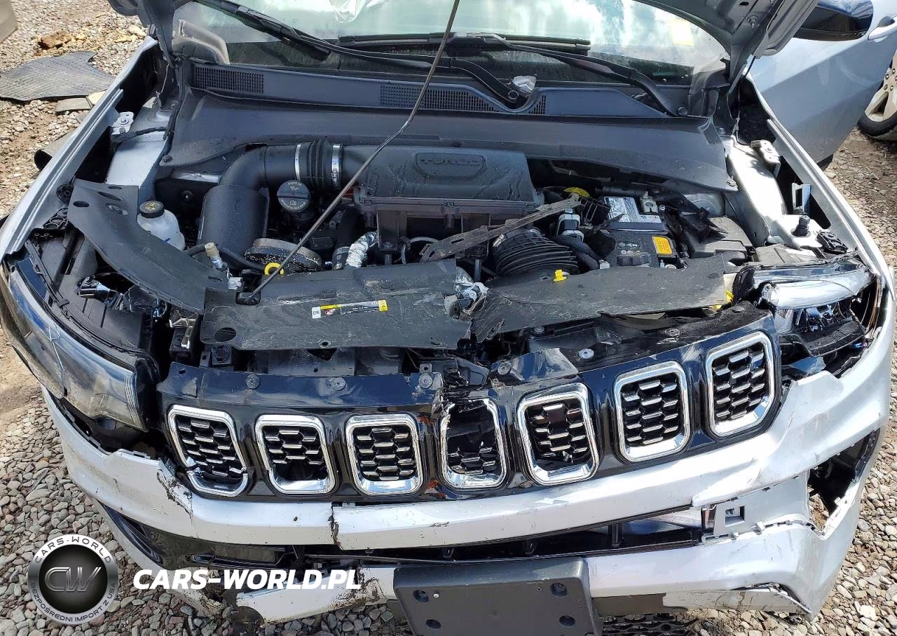 2025 Jeep Compass Limited VIN:3C4NJDCN4ST517566 - 12