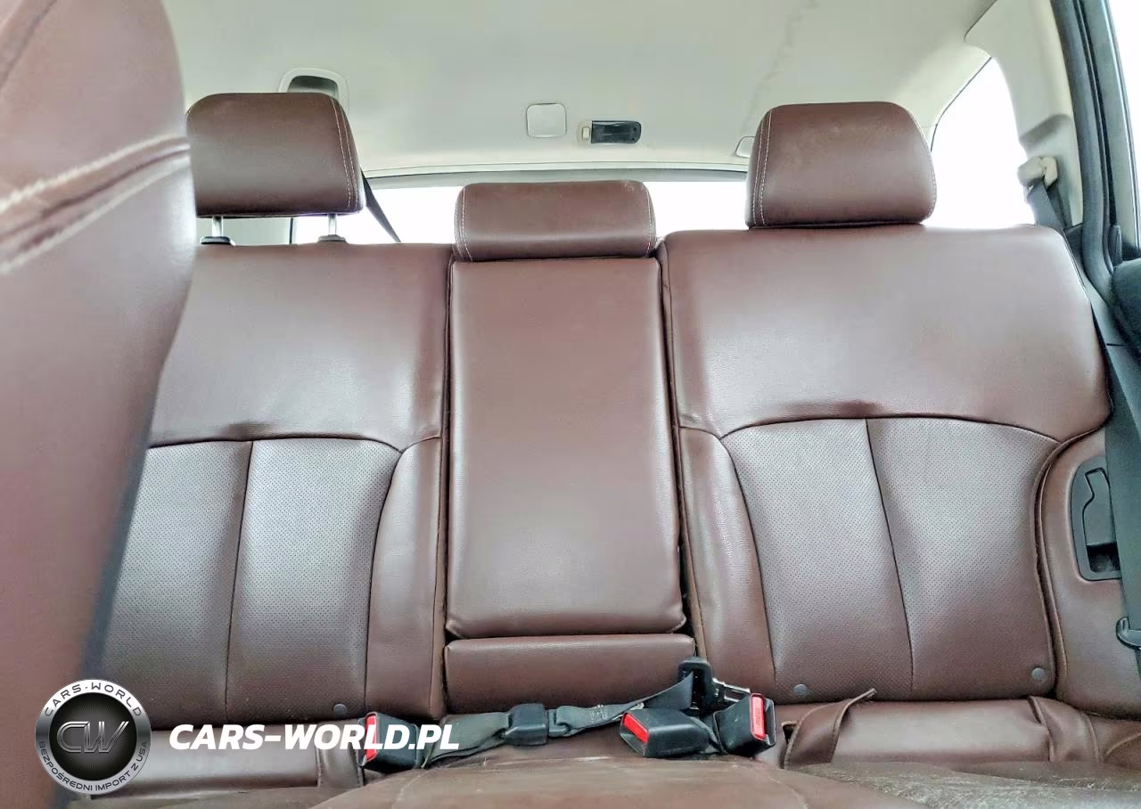 2014 Subaru Outback 2.5I Limited VIN:4S4BRCPC2E3245819 - 10