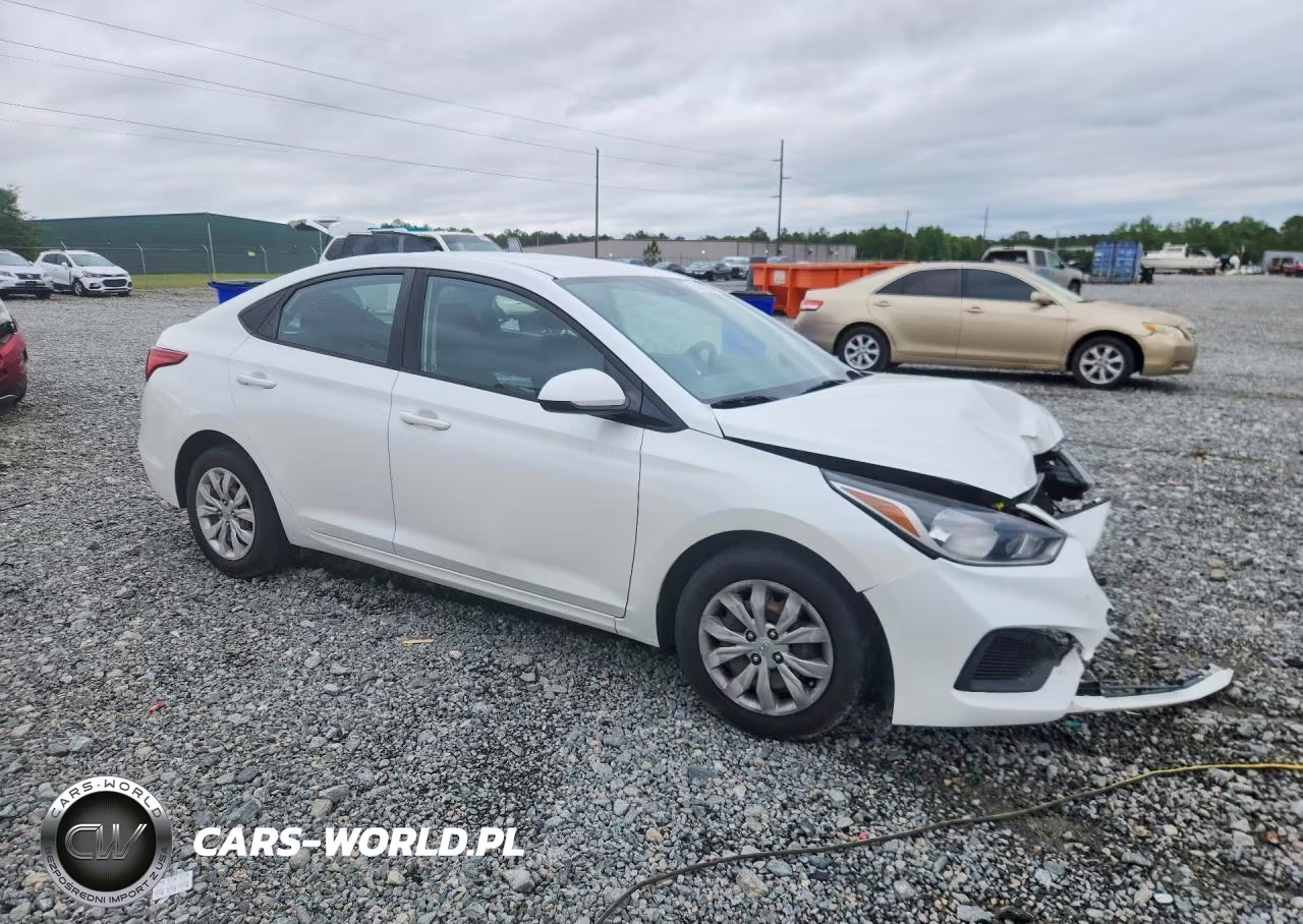 2020 Hyundai Accent Se VIN:3KPC24A64LE115827 - 4