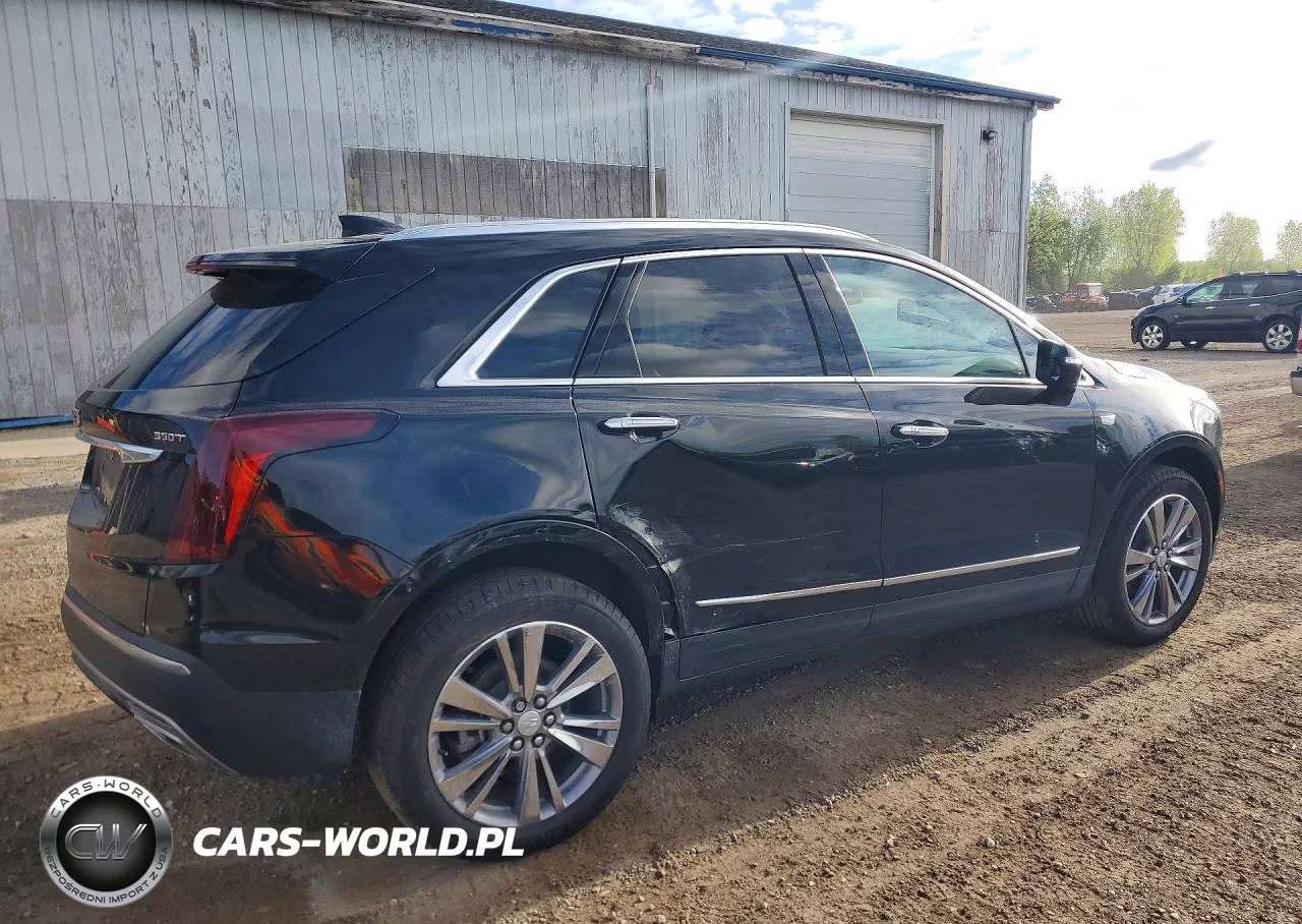 2025 Cadillac Xt5 Premium Luxury VIN:1GYKNDR49SZ139687 - 3