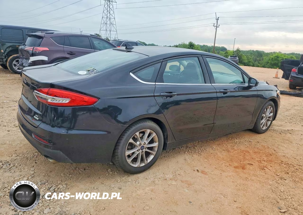 2019 Ford Fusion Se VIN:3FA6P0HD5KR246502 - 3