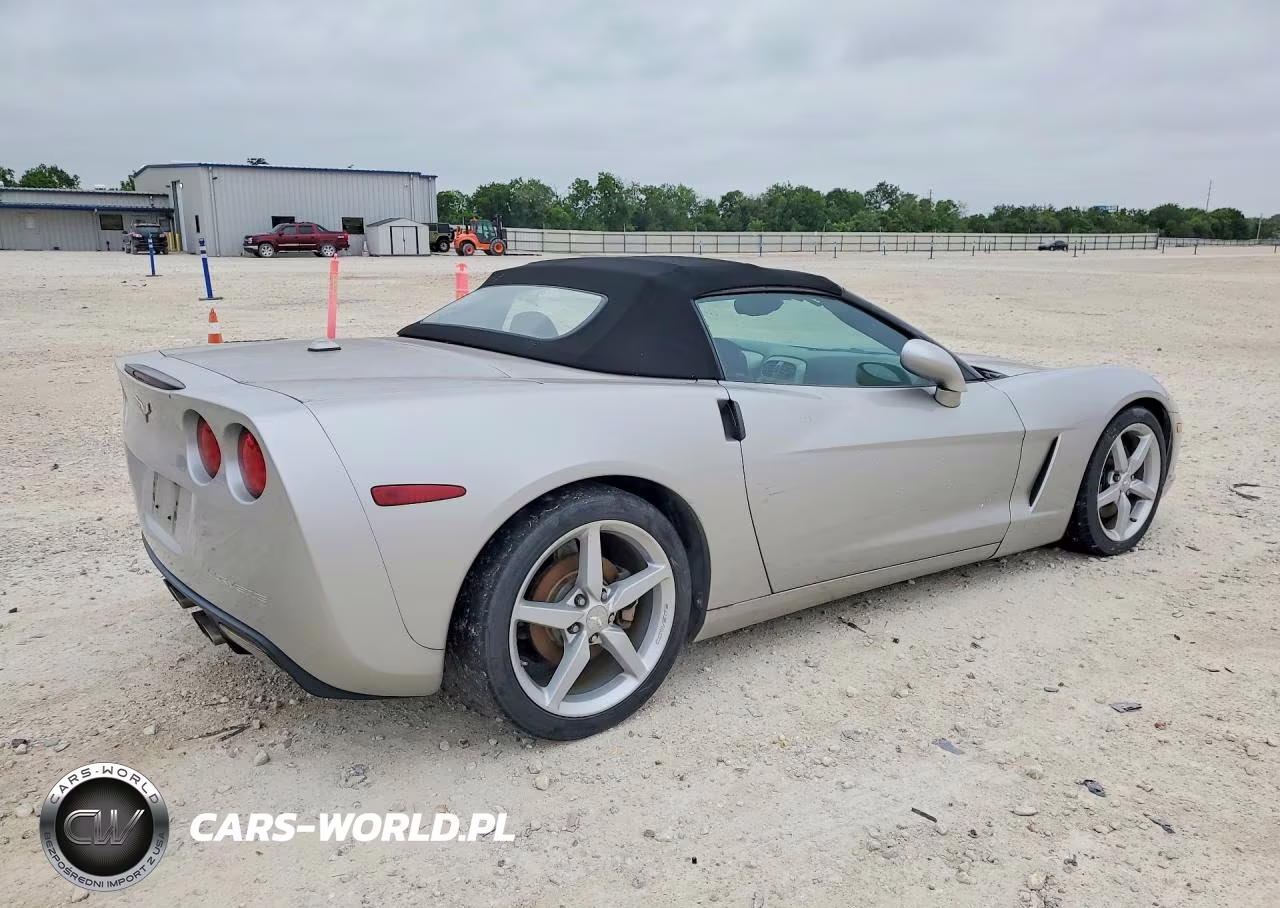 2005 Chev Corvette VIN:1G1YY34U655123539 - 3