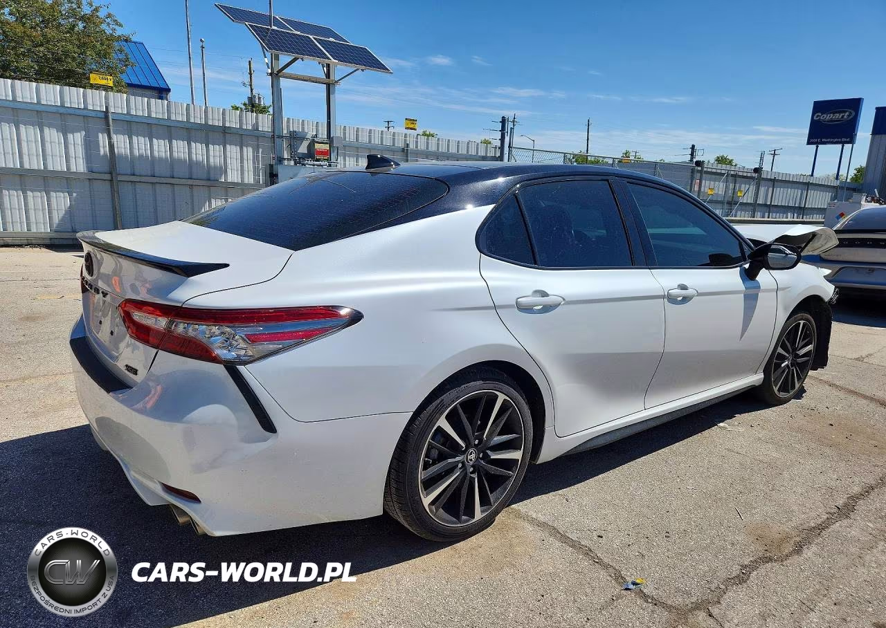 2019 Toyota Camry Xse VIN:4T1B61HK7KU253519 - 3