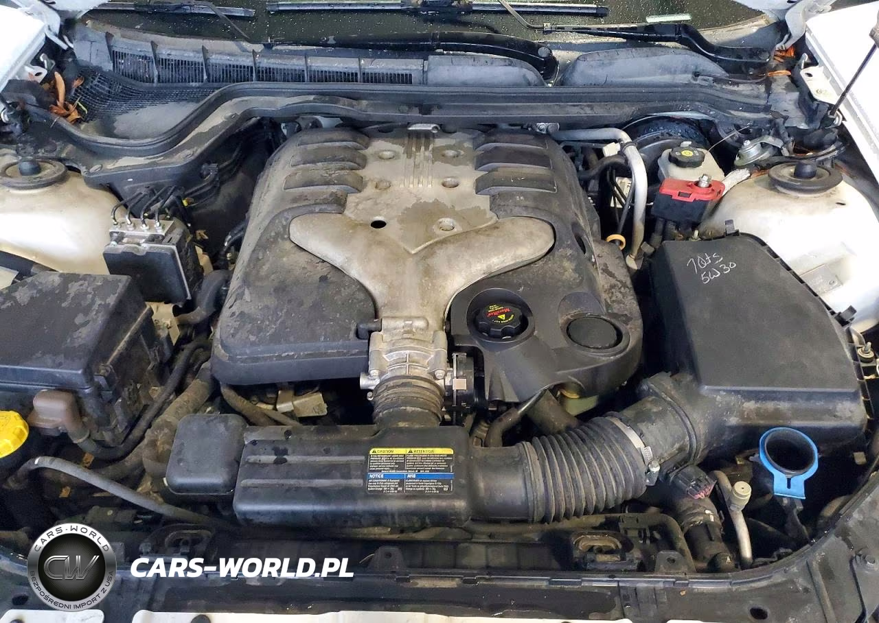2008 Pontiac G8 VIN:6G2ER57788L137653 - 11
