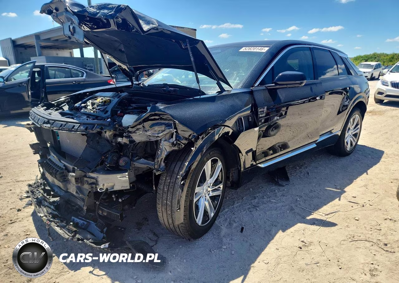2024 Cadillac Lyriq Tech