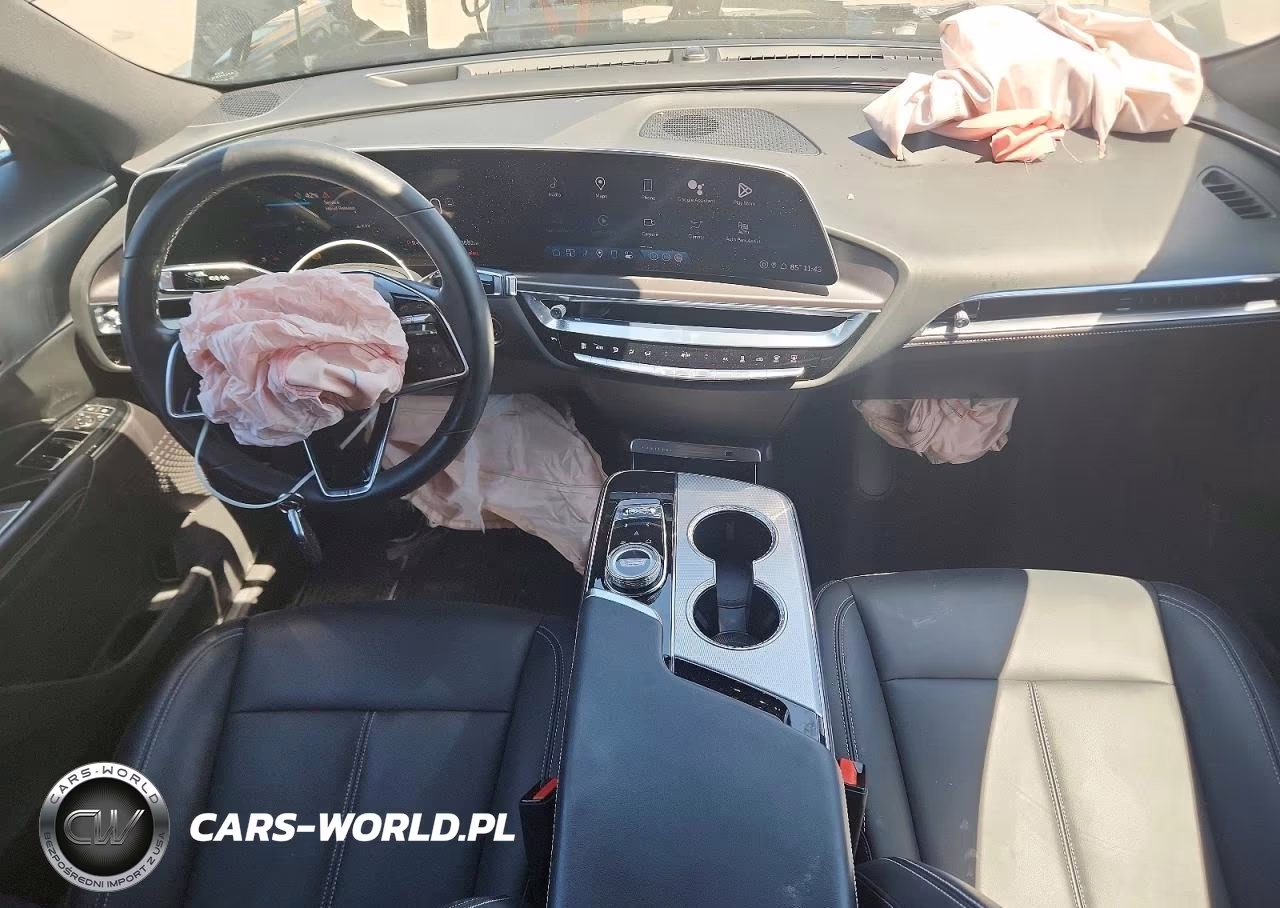2024 Cadillac Lyriq Tech VIN:1GYKPMRK3RZ110205 - 8