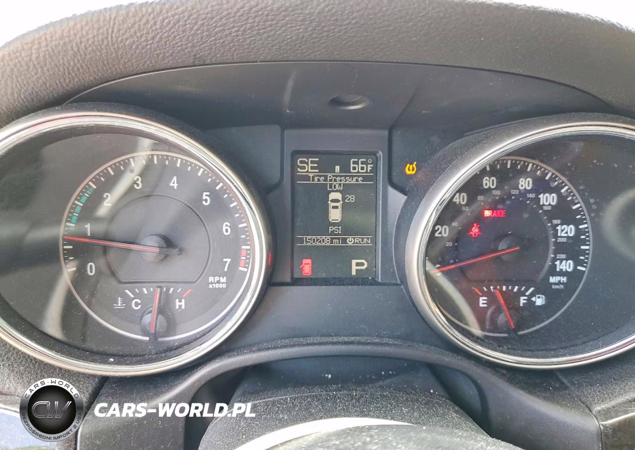 2011 Jeep Grand Cherokee Laredo VIN:1J4RR4GG8BC721962 - 9