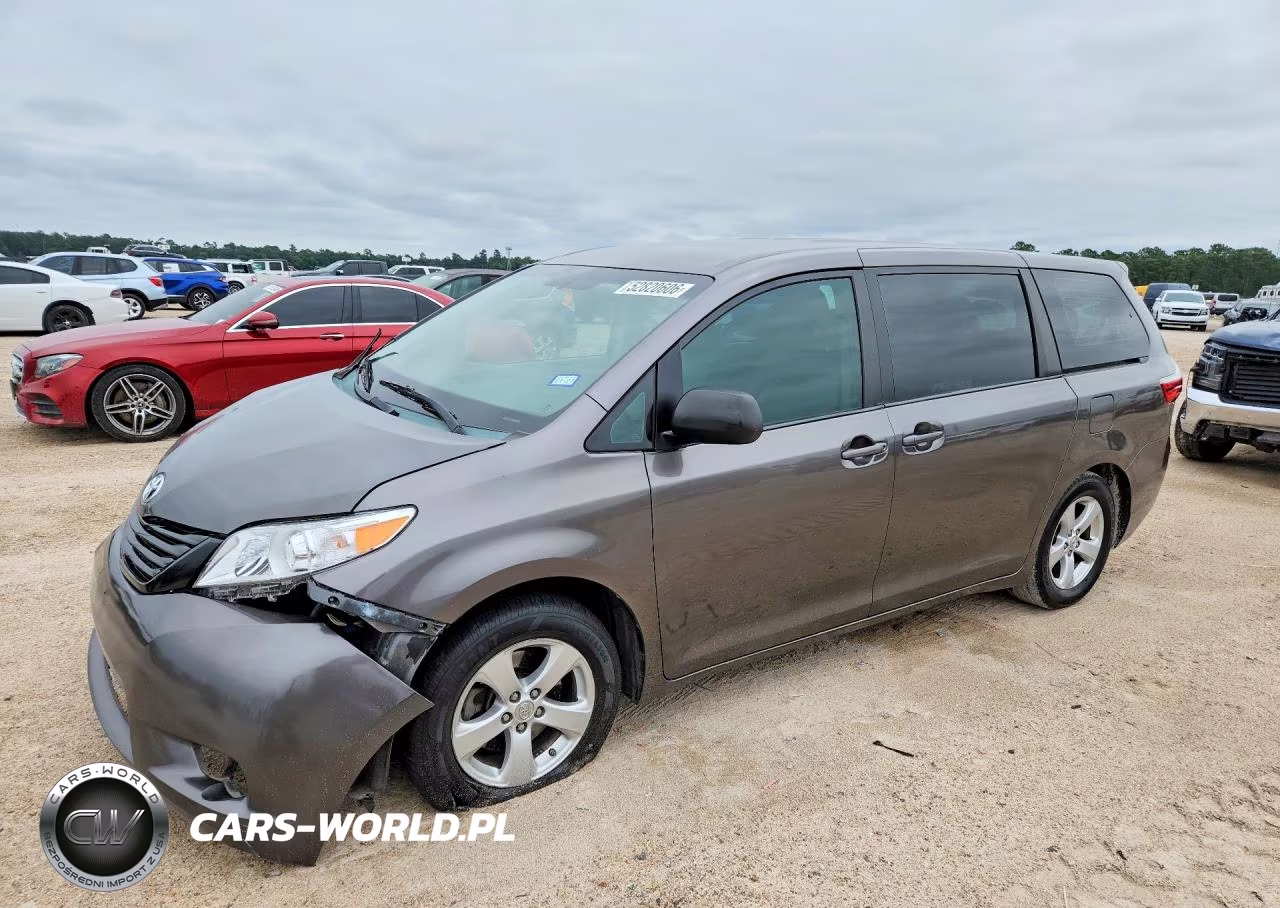 2015 Toyota Sienna L 7-Passenger