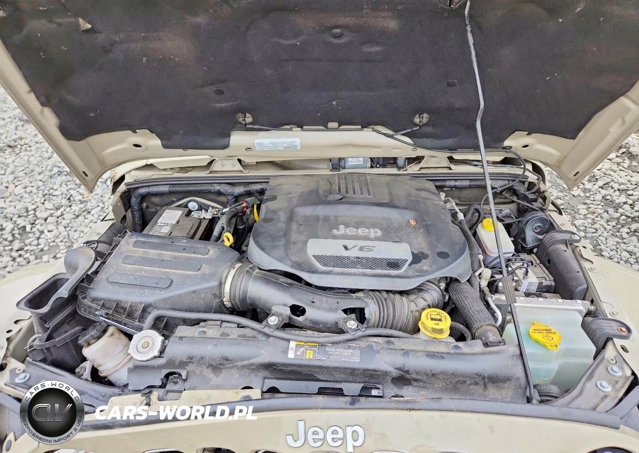 2017 Jeep Wrangler Unlimited Sahara VIN:1C4HJWEG1HL752079 - 12