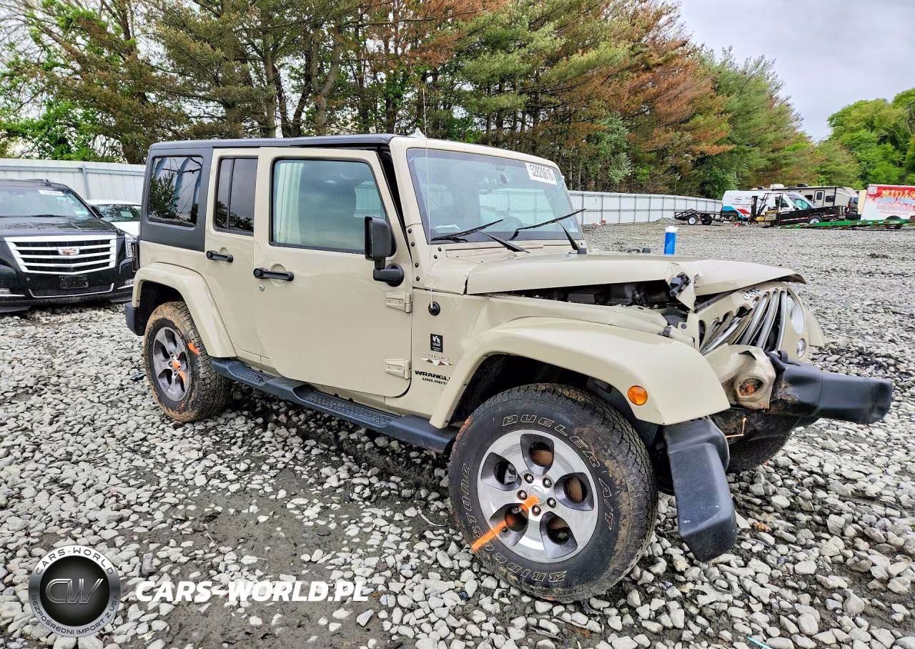2017 Jeep Wrangler Unlimited Sahara VIN:1C4HJWEG1HL752079 - 4