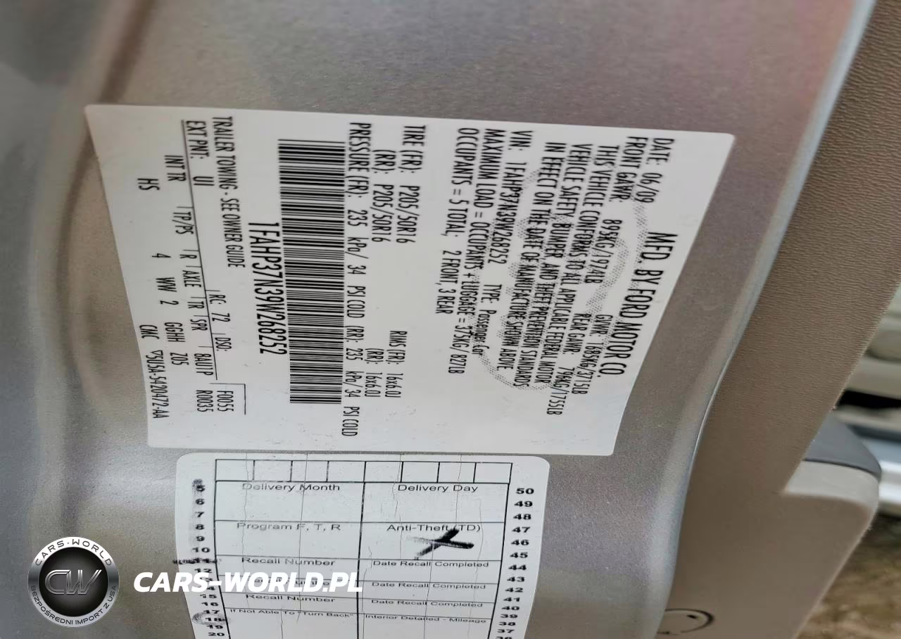 2009 Ford Focus Sel VIN:1FAHP37N39W268252 - 12