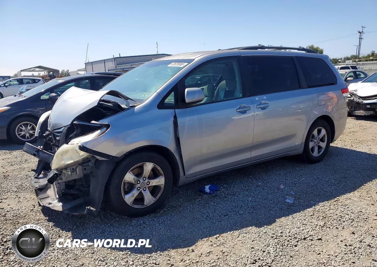 2012 Toyota Sienna Le
