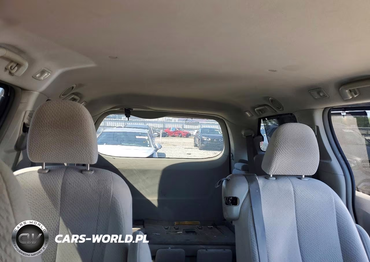 2012 Toyota Sienna Le VIN:5TDKK3DC2CS202851 - 10