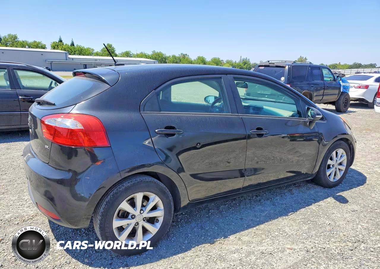 2015 Kia Rio 5-Door Ex VIN:KNADN5A3XF6499823 - 3