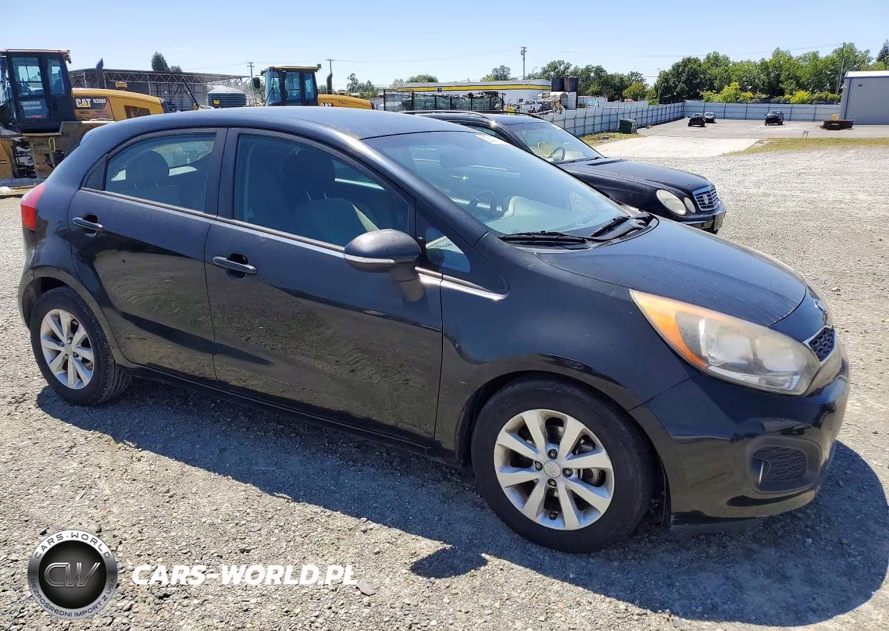 2015 Kia Rio 5-Door Ex VIN:KNADN5A3XF6499823 - 4