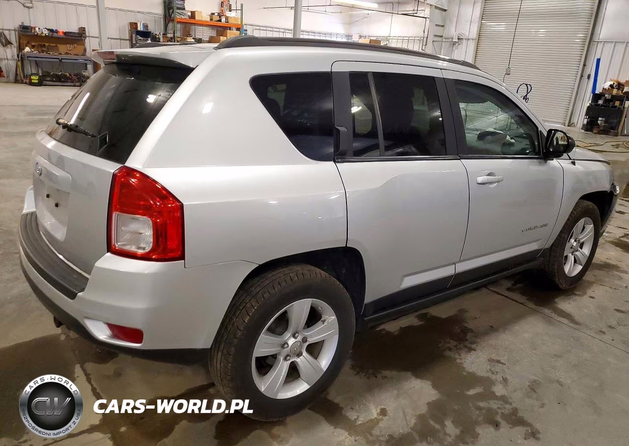 2012 Jeep Compass Sport VIN:1C4NJDBB0CD624015 - 3