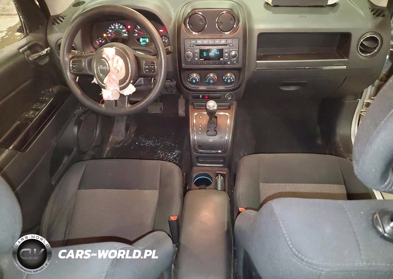 2012 Jeep Compass Sport VIN:1C4NJDBB0CD624015 - 8