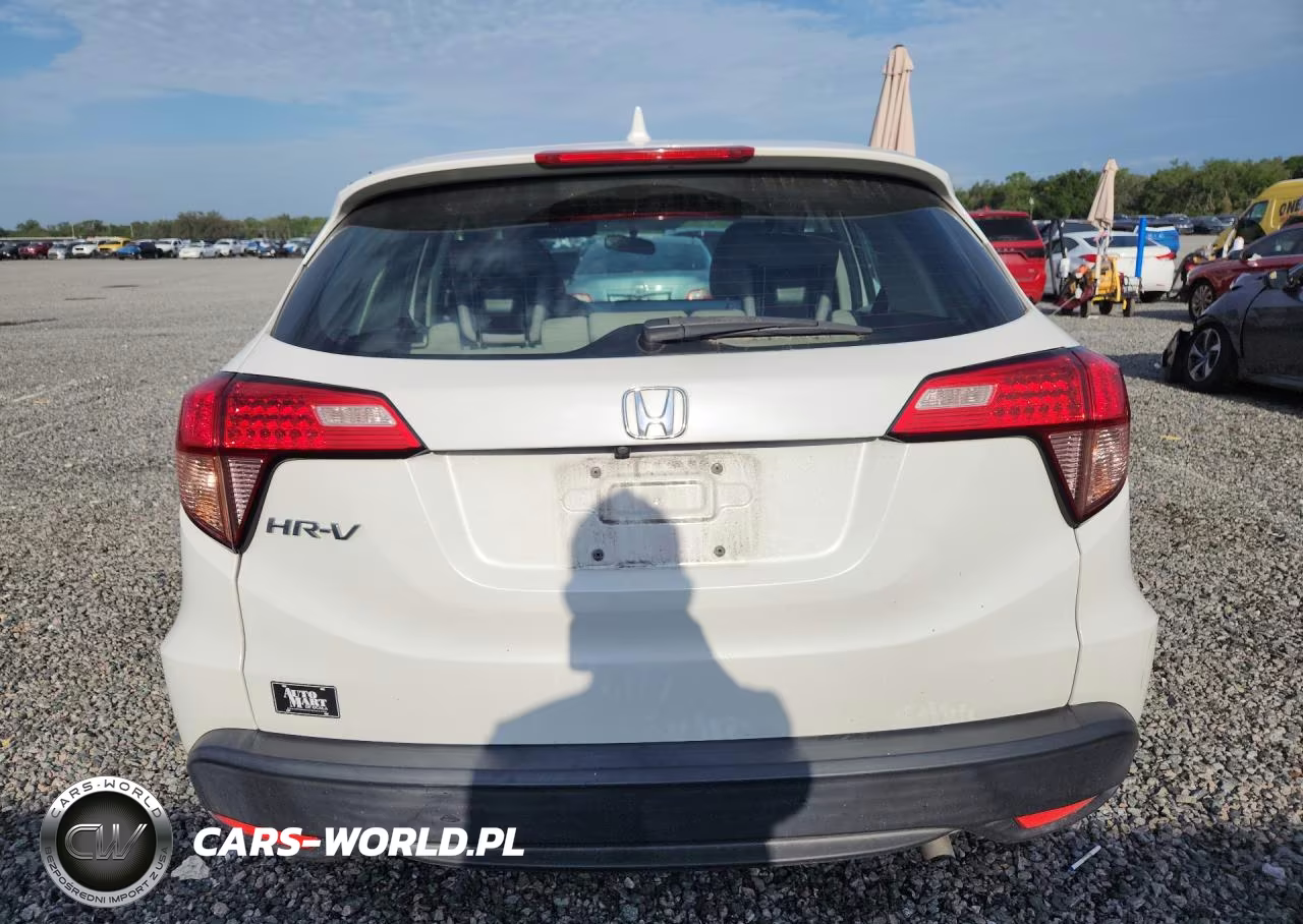 2018 Honda Hr-V Lx VIN:3CZRU5H37JM709170 - 6