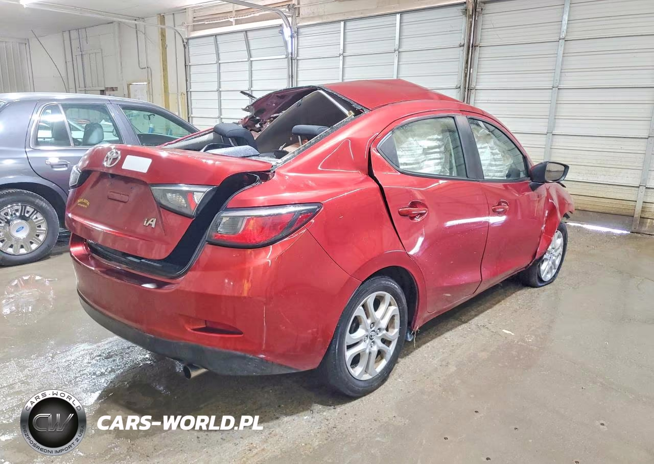 2018 Toyota Yaris Ia Base VIN:3MYDLBYV2JY317419 - 3