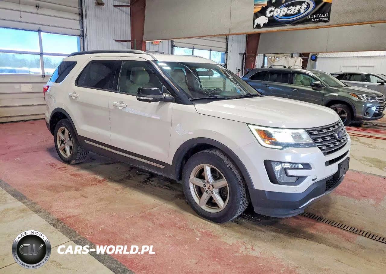 2016 Ford Explorer Xlt VIN:1FM5K8DH4GGB85116 - 4