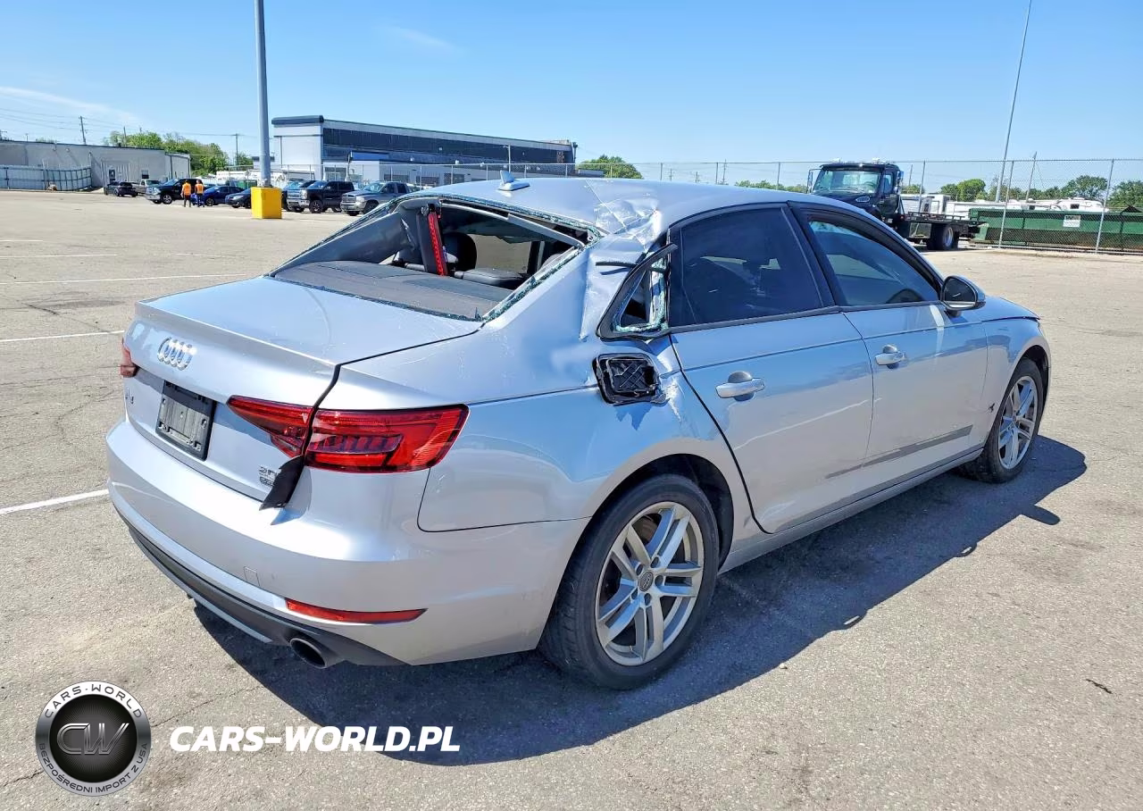2017 Audi A4 Premium VIN:WAUANAF44HN032127 - 3