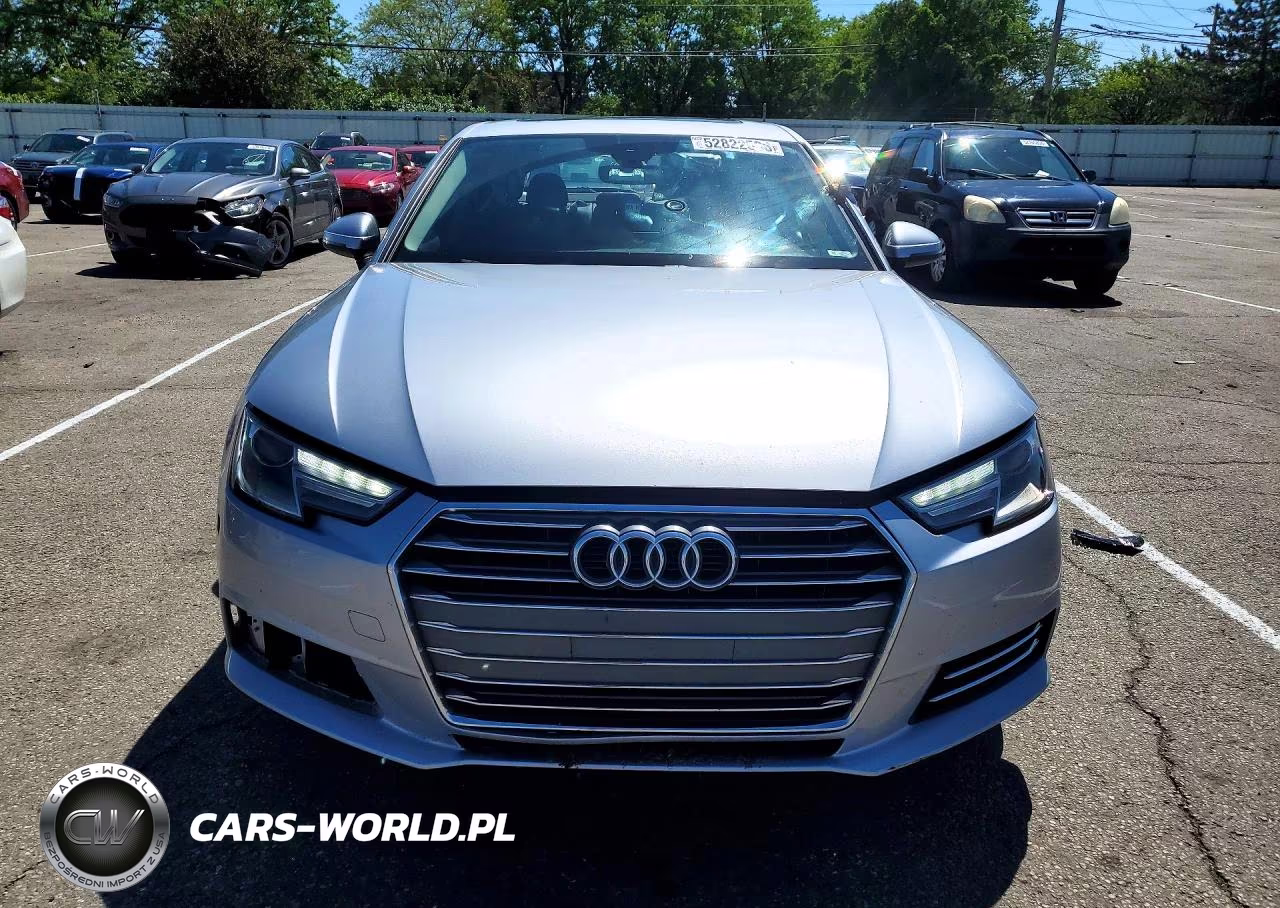 2017 Audi A4 Premium VIN:WAUANAF44HN032127 - 5