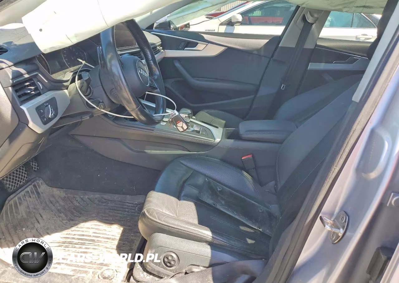 2017 Audi A4 Premium VIN:WAUANAF44HN032127 - 7