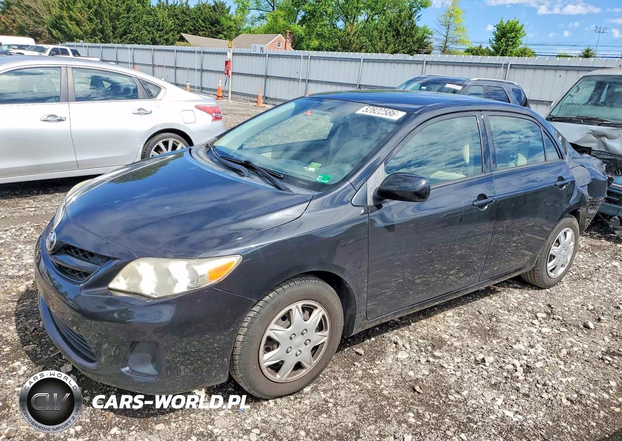 2011 Toyota Corolla Le – zdjęcie 1 z 12