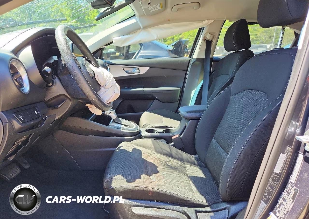 2022 Kia Forte Lxs VIN:3KPF24AD4NE482046 - 7