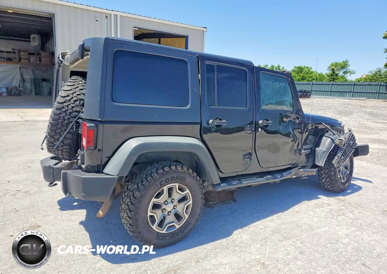 2012 Jeep Wrangler Unlimited Sport VIN:1C4HJWDG8CL181703 - 3
