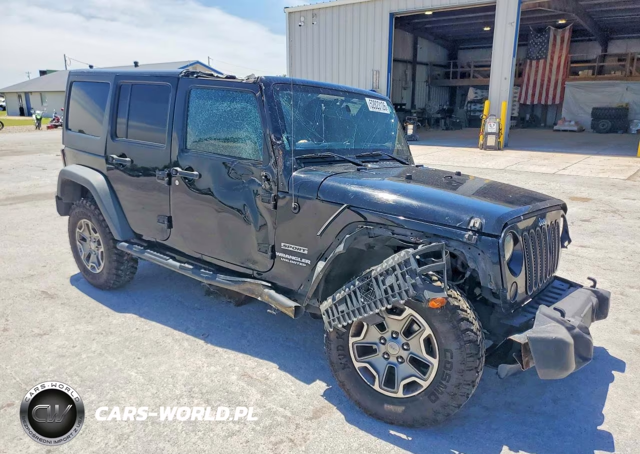 2012 Jeep Wrangler Unlimited Sport VIN:1C4HJWDG8CL181703 - 4