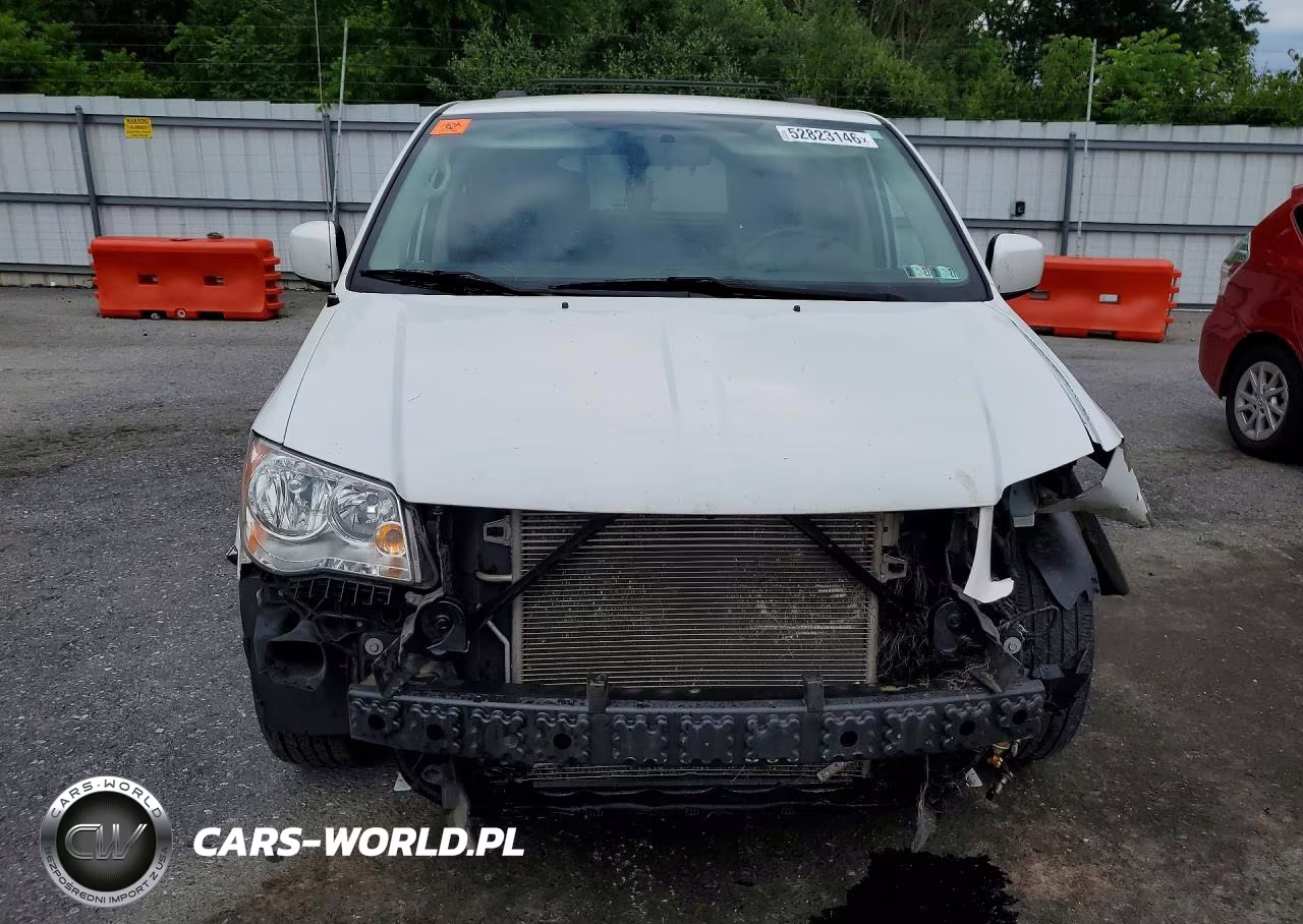 2016 Dodge Grand Caravan Sxt VIN:2C4RDGCG8GR375969 - 5