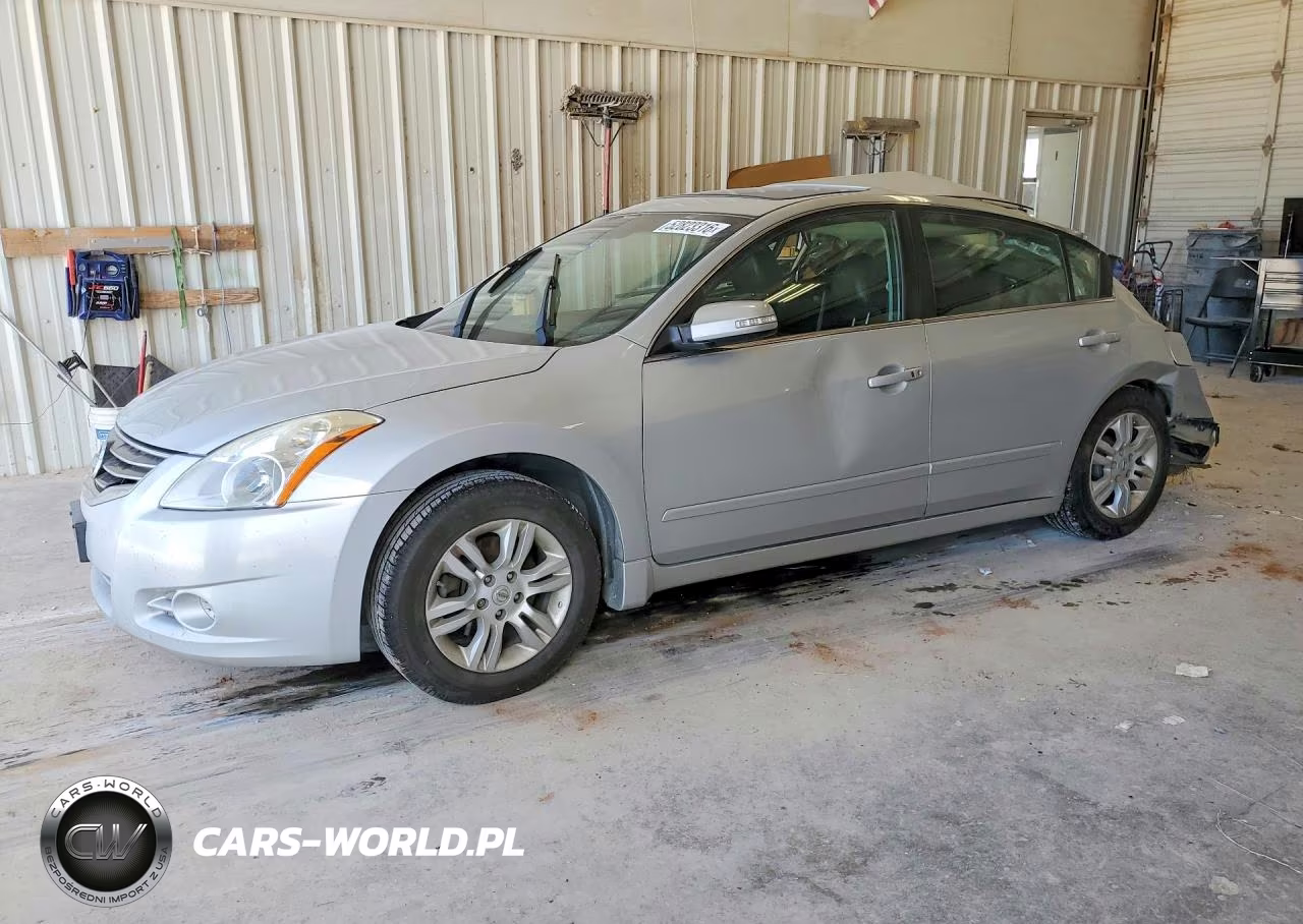 2011 Nissan Alitma