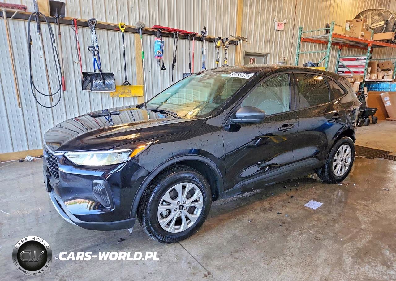 2025 Ford Escape Active