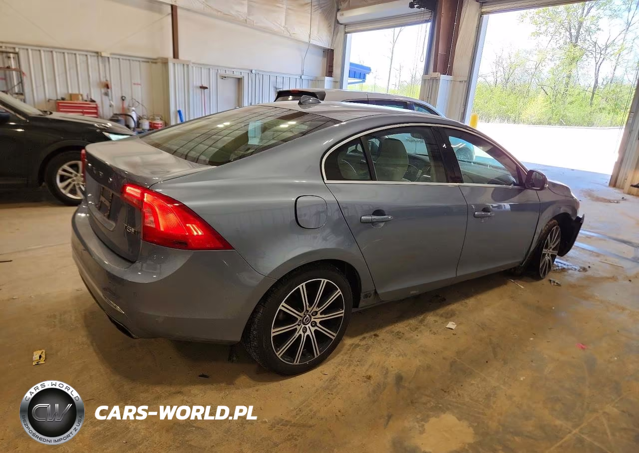 2018 Volvo S60 Inscription VIN:LYV402TK7JB173030 - 3