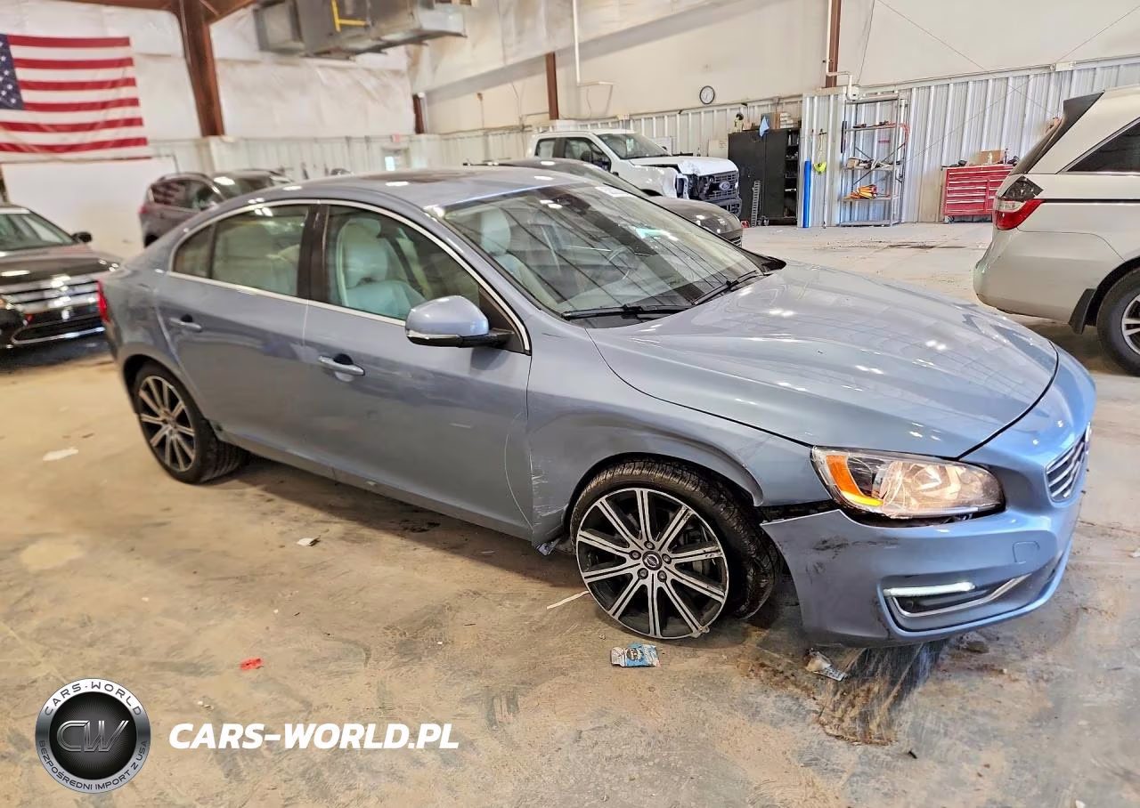 2018 Volvo S60 Inscription VIN:LYV402TK7JB173030 - 4