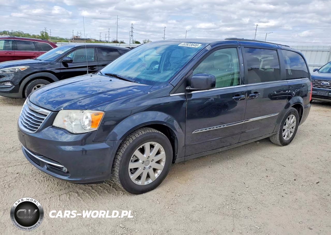 2014 Chrysler Town & Country Touring – zdjęcie 1 z 13