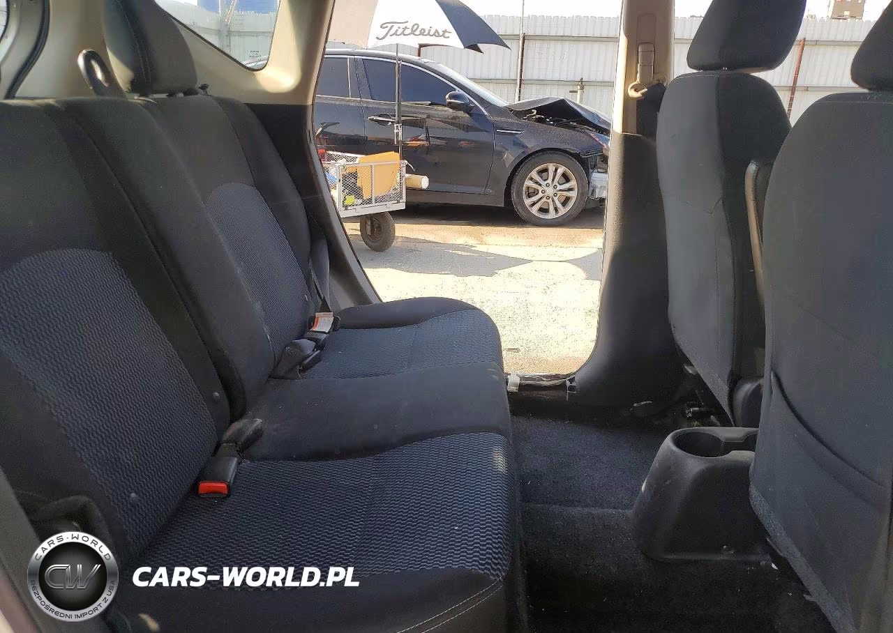 2018 Nissan Versa Note Sv VIN:3N1CE2CP3JL352189 - 10