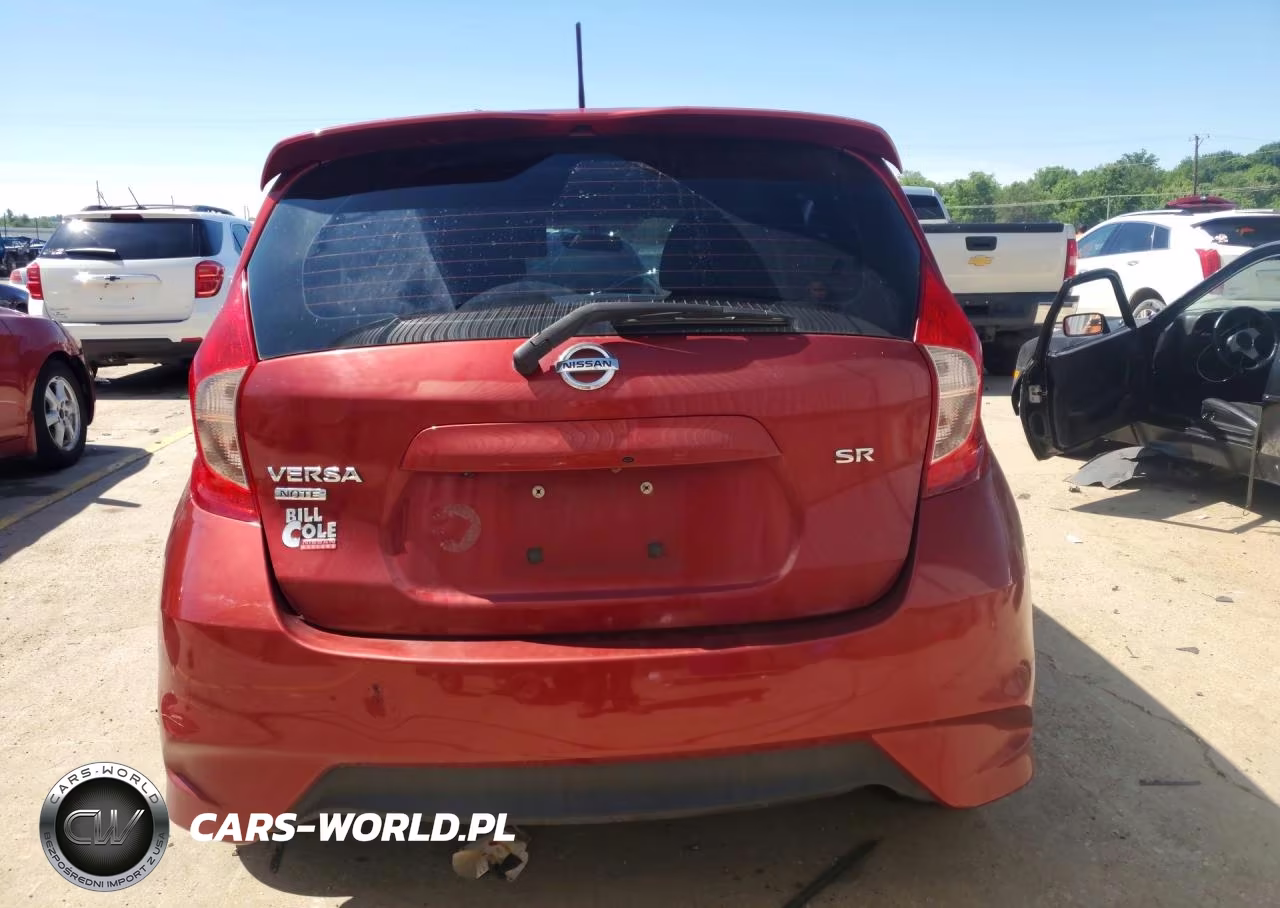 2018 Nissan Versa Note Sr VIN:3N1CE2CP2JL358890 - 6