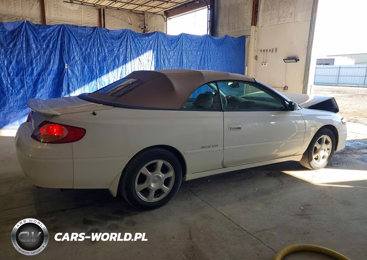 2002 Toyota Camry Solara Sle V6 VIN:2T1FF28PX2C565371 - 3