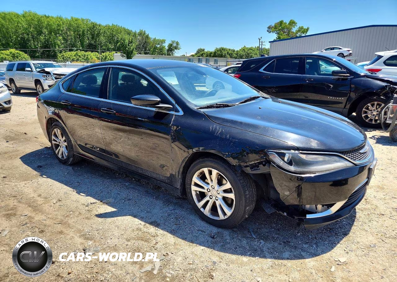 2015 Chrysler 200 Limited VIN:1C3CCCAB2FN576436 - 4